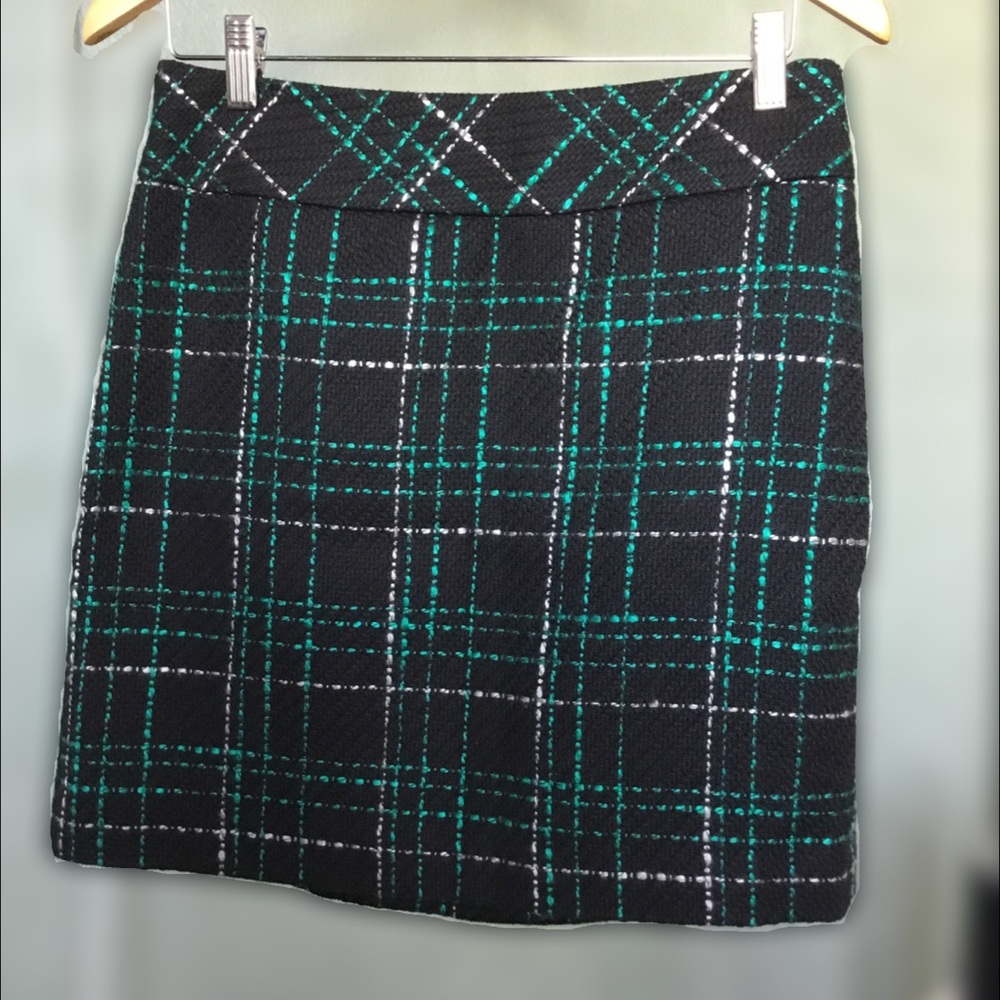 LOFT Mini Skirt - Like New